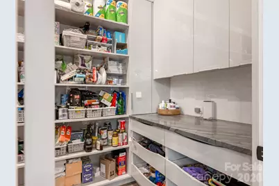 1919 Shoreham Drive, Charlotte, NC 28211 - Photo 11