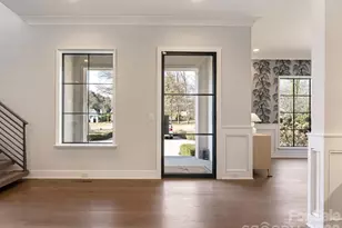 1919 Shoreham Dr, Charlotte, NC 28211 - Photo 3