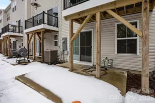 2307 Doby Crk Ln, Charlotte, NC 28262 - Photo 33