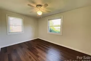 86 Trowbridge Ln, Brevard, NC 28712 - Photo 9