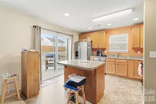 4022 Linsbury Ct, Charlotte, NC 28213 - Photo 9