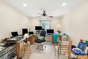 4022 Linsbury Ct, Charlotte, NC 28213 - Photo 23