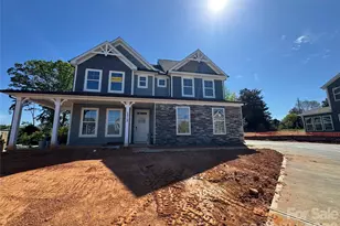 1313 Knob Crk Dr, Gastonia, NC 28054 - Photo 1