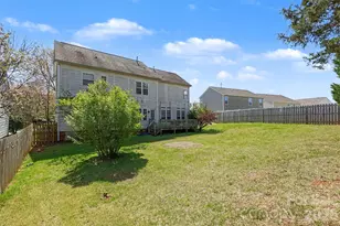 4132 Meadowview Hills Dr, Charlotte, NC 28269 - Photo 35