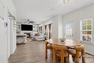 4132 Meadowview Hills Drive, Charlotte, NC 28269 - Photo 11