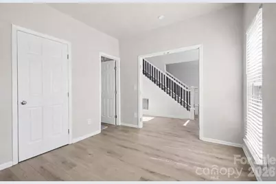 4132 Meadowview Hills Drive, Charlotte, NC 28269 - Photo 17