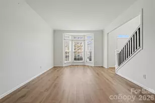 4132 Meadowview Hills Dr, Charlotte, NC 28269 - Photo 7