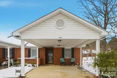 19816 Oak Leaf Circle, Cornelius, NC 28031 - Photo 3