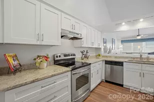 19816 Oak Leaf Cir, Cornelius, NC 28031 - Photo 19