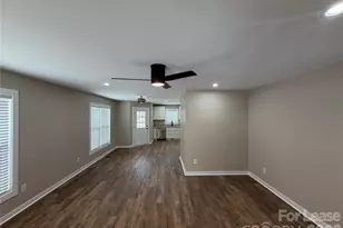 626 W Bell St, Statesville, NC 28677 - Photo 3