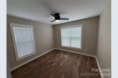 626 W Bell Street, Statesville, NC 28677 - Photo 11