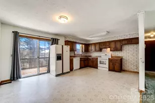 21 Queen St, Sylva, NC 28779 - Photo 7