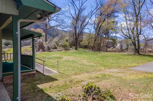 21 Queen St, Sylva, NC 28779 - Photo 25