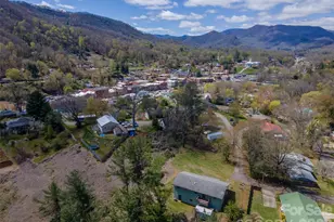 21 Queen St, Sylva, NC 28779 - Photo 43