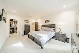 608 Ambassador St, Charlotte, NC 28208 - Photo 13