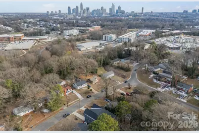 608 Ambassador Street, Charlotte, NC 28208 - Photo 31