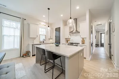 608 Ambassador Street, Charlotte, NC 28208 - Photo 5