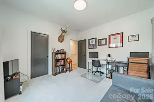 608 Ambassador St, Charlotte, NC 28208 - Photo 23