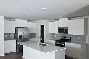 131 Rock Ave, Statesville, NC 28625 - Photo 3