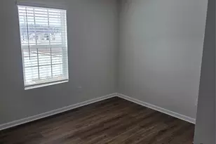 131 Rock Ave, Statesville, NC 28625 - Photo 5