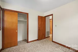 1612 Shelby Rd, Kings Mountain, NC 28086 - Photo 27