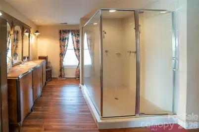 508 Mulberry Street SW, Lenoir, NC 28645 - Photo 15