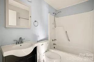 4720 Charlie Hipp Rd, Charlotte, NC 28214 - Photo 25