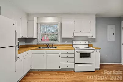 4720 Charlie Hipp Road, Charlotte, NC 28214 - Photo 3