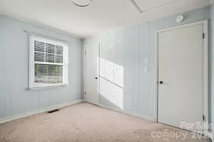 4720 Charlie Hipp Rd, Charlotte, NC 28214 - Photo 21