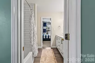 5715 Whitegate Ln, Charlotte, NC 28269 - Photo 25