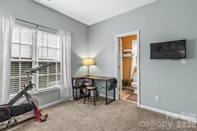 5715 Whitegate Lane, Charlotte, NC 28269 - Photo 15