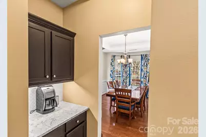 5715 Whitegate Lane, Charlotte, NC 28269 - Photo 7