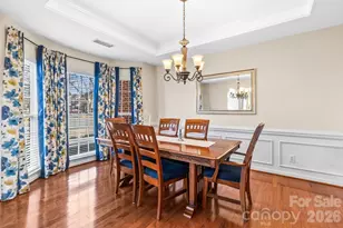 5715 Whitegate Ln, Charlotte, NC 28269 - Photo 5