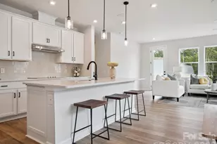 602 Webster Ln, Cramerton, NC 28032 - Photo 5