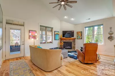 16 Holland Mountain View, Asheville, NC 28804 - Photo 7