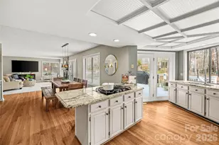 9562 Hunting Ct, Matthews, NC 28105 - Photo 13