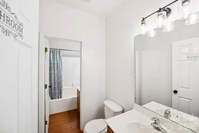 2731 Meadow Knoll Drive, Charlotte, NC 28269 - Photo 9