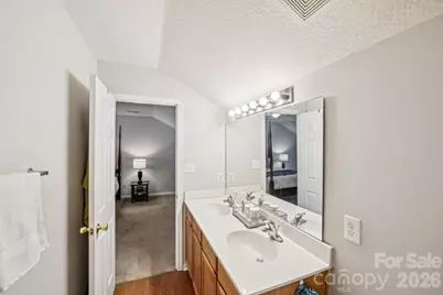 2731 Meadow Knoll Drive, Charlotte, NC 28269 - Photo 23