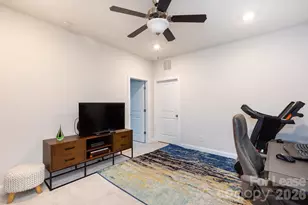 4807 Blanchard Wy, Charlotte, NC 28226 - Photo 9