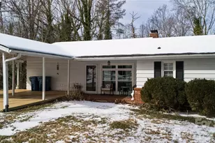 40 Forest Ave, Granite Falls, NC 28630 - Photo 5