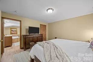 501 Woodfield Dr, Asheville, NC 28803 - Photo 37