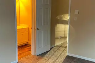 6912 Alanbrook Rd, Charlotte, NC 28215 - Photo 29