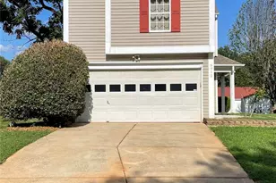 6912 Alanbrook Rd, Charlotte, NC 28215 - Photo 3