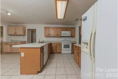 110 Mendover Drive, Jacksonville, NC 28546 - Photo 17