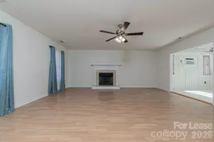 110 Mendover Dr, Jacksonville, NC 28546 - Photo 9