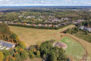 406 Rock Barn Rd NE, Conover, NC 28613 - Photo 3