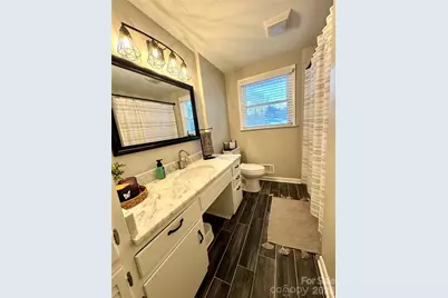 1130 27th Avenue NE, Hickory, NC 28601 - Photo 25