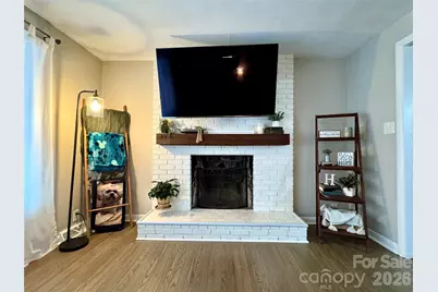 1130 27th Avenue NE, Hickory, NC 28601 - Photo 5