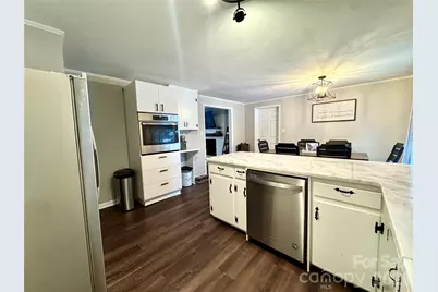 1130 27th Avenue NE, Hickory, NC 28601 - Photo 17