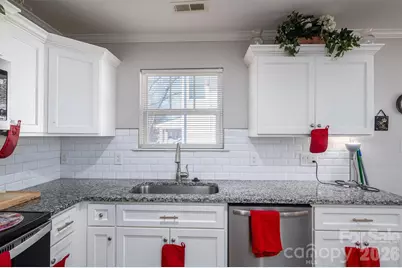 505 E Cloninger Street, Dallas, NC 28034 - Photo 11